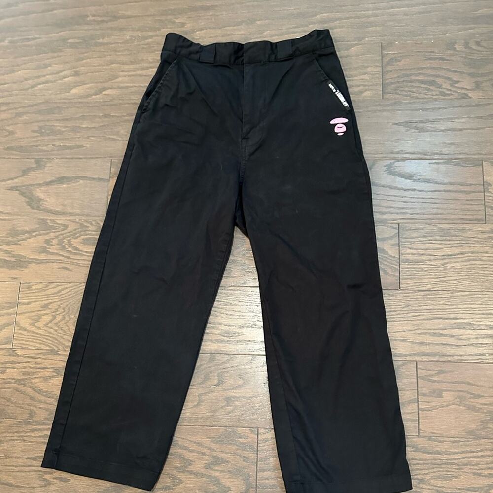 AAPE BY A BATHING APE logo-embroidered cropped black trousers Size XS